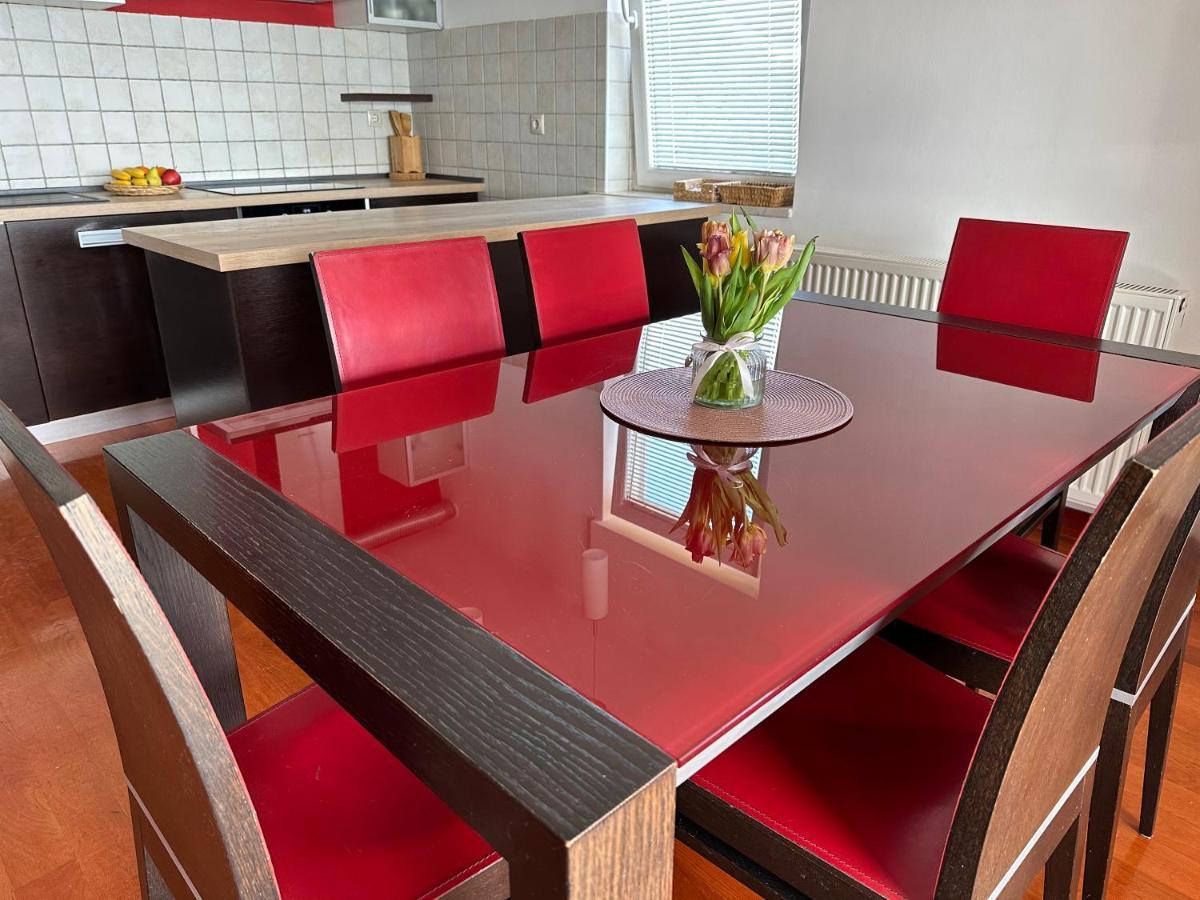 Apartmani Roko ビオグラード・ナ・モル エクステリア 写真